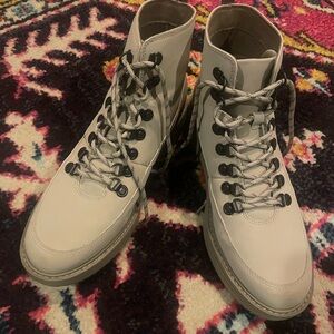 Teva Women's Cream Midform Lace-Up Boots